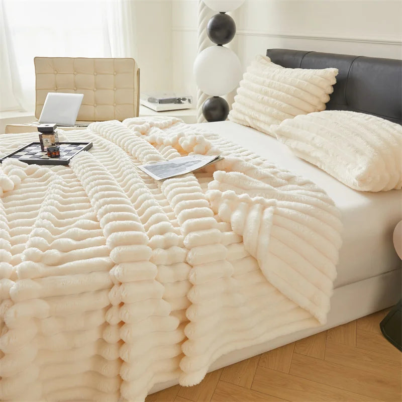 1pc Throw Blanket for Bed - 250GSM Soft & Warm Fluffy Blanket, Decorative Striped Blankets for Winter  Nap / Sleep